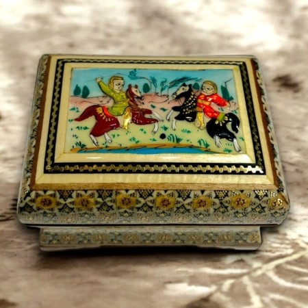 Bronz Kakmalı İran Minyatür Desenleriyle Süslenmiş El Yapımı Ahşap Kutu