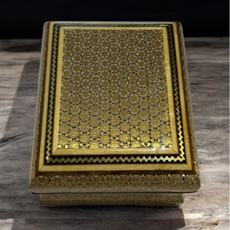 Bronz Kakmalı İran Desenleriyle Bezenmiş El Yapımı Ahşap Kutu